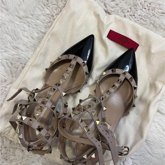 VALENTINO ROCKSTUD CAGED PUMP 65MM IN BLACK - Picture 3 of 6